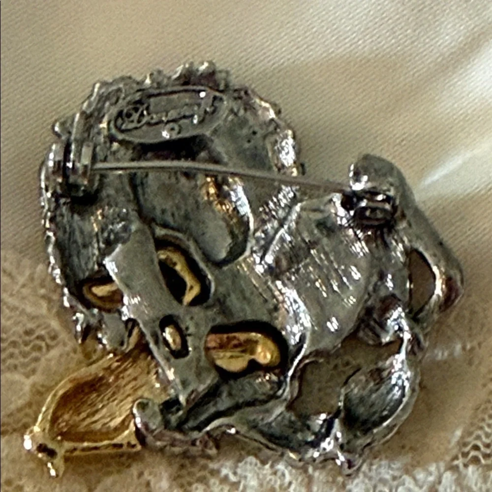 Vintage Danecraft Two-Tone Lion and the Lamb Brooch Pin